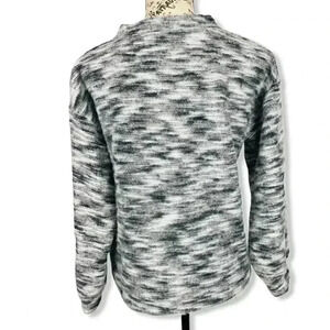 Vince Camuto- Black/White sweater- S